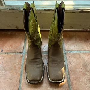 Justin Men's Hinton Green Square Toe Western Cowboy Boots 10EE